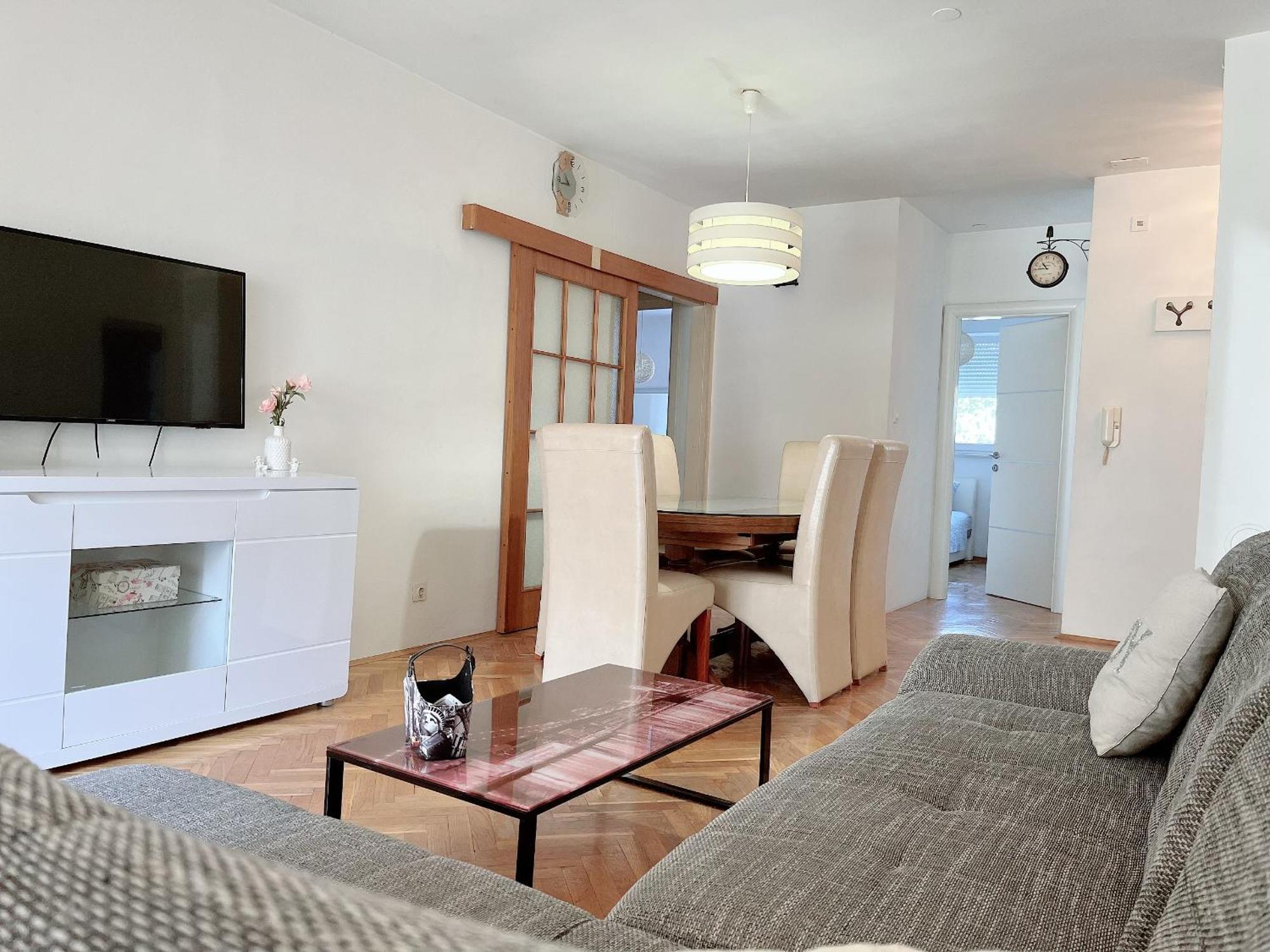 Isabela - 3 Bedrooms - Near To Mall Of